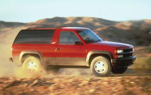 1998 Chevrolet Tahoe 2 Dr LS 4WD Utility with Sport Package