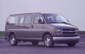 2000 Chevrolet Express Passenger 2 Dr G1500 LS Passenger Van