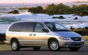 2000 Chrysler Town and Country 4 Dr LX Passenger Van Extended