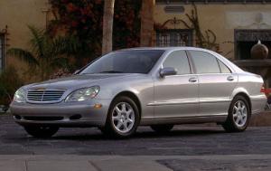 2000 Mercedes-Benz S-Class 4 Dr S430 Sedan