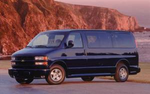 2002 Chevrolet Express LT 3dr Van 