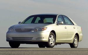 2002 Toyota Camry LE V6 4dr Sedan