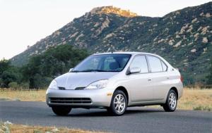 2002 Toyota Prius 4dr Sedan