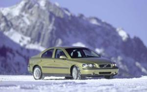 2002 Volvo S60 2.4T Fwd 4dr Sedan