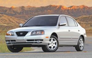 2004 Hyundai Elantra GLS 4dr Sedan