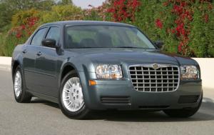 2005 Chrysler 300 Rwd 4dr Sedan
