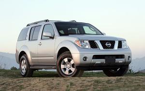 2005 Nissan Pathfinder LE Rwd 4dr SUV