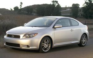 2005 Scion tC 2dr Coupe