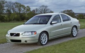 2005 Volvo S60 T5 Fwd 4dr Sedan