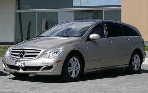 2006 Mercedes-Benz R-Class R500 4dr Wagon AWD