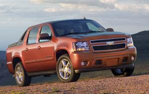 2007 Chevrolet Avalanche LTZ 4dr Crew Cab Shown
