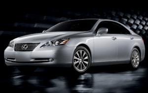 2007 Lexus ES 350 4dr Sedan Shown