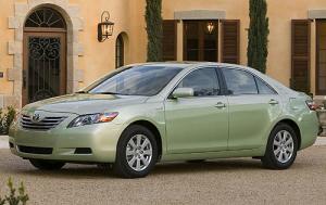 2007 Toyota Camry Hybrid 4dr Sedan Shown