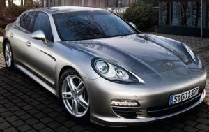 2011 Porsche Panamera Sedan