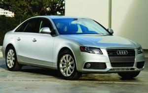 2010 Audi A4 2.0T Premium quattro Sedan
