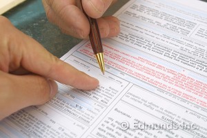 Signing the Contract