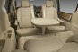 2008 Chrysler Town & Country - Table