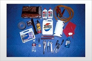 How To Create Your Own Roadside Emergency Kit